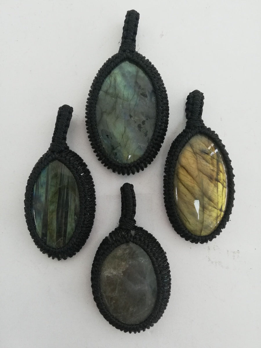 Macrame Pendant - Labradorite Macrame Pendant - Labradorite